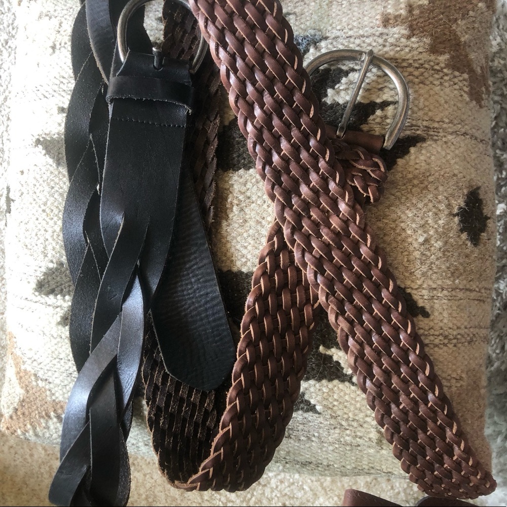 Set of 2 Graham & Spencer leather belts medium
